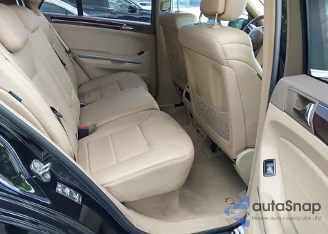 2011 Mercedes-Benz Ml 350 4Matic z USA, uszkodzony, nr VIN 4JGBB8GB0BA669189